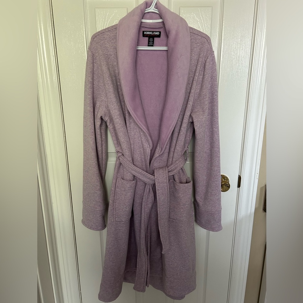 Kirkland Cozy Fleece Lined Robe Light Purple Warm Loungewear - Picture 4 of 11